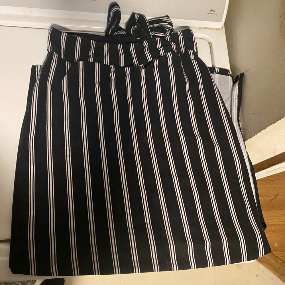 Size medium rue 21 long skirt